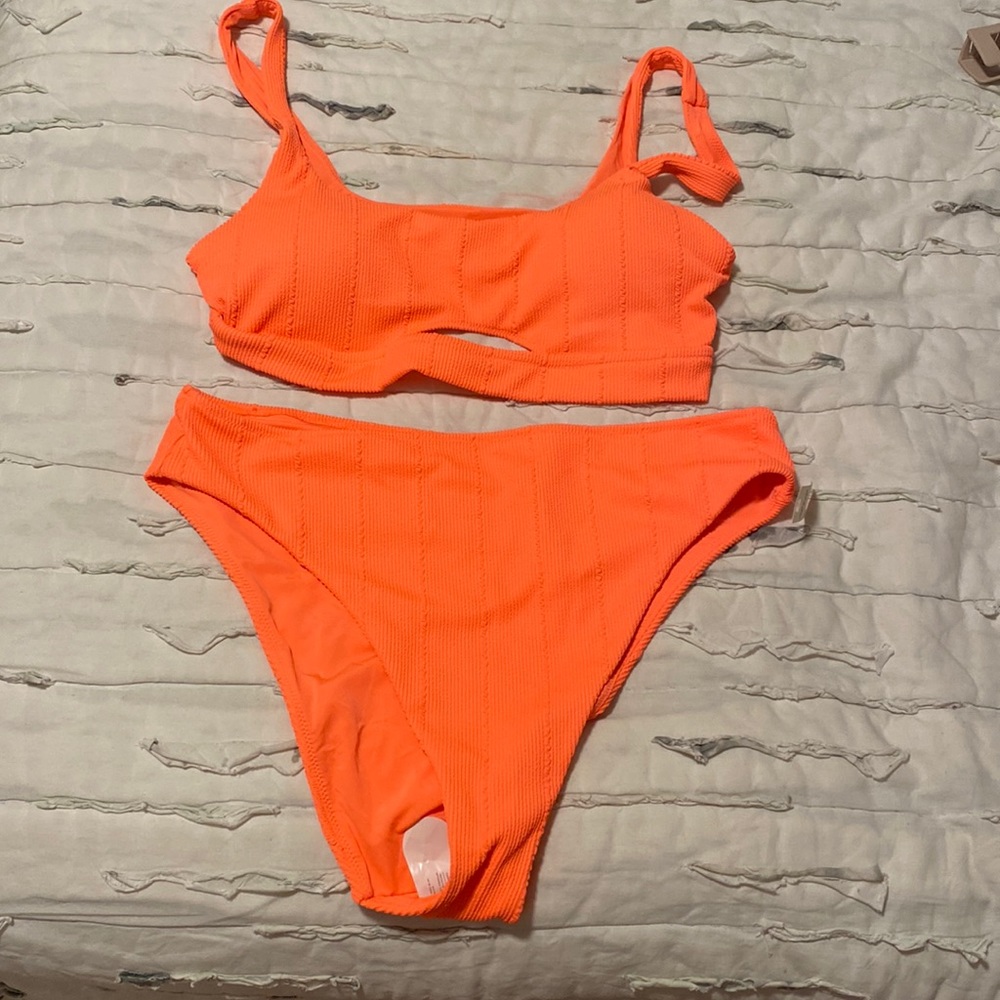 BRAND NEW Aerie bathing suit